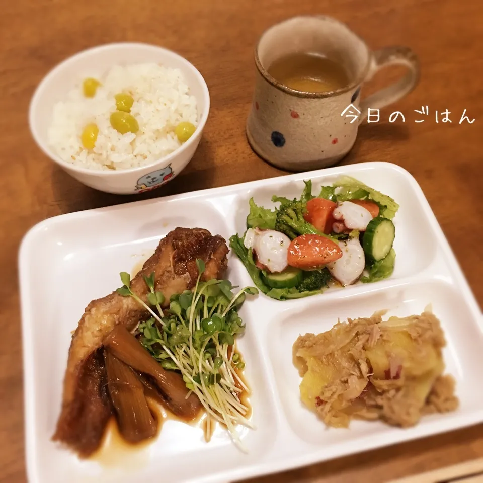 Snapdishの料理写真:赤魚の煮付け|teritamagoさん