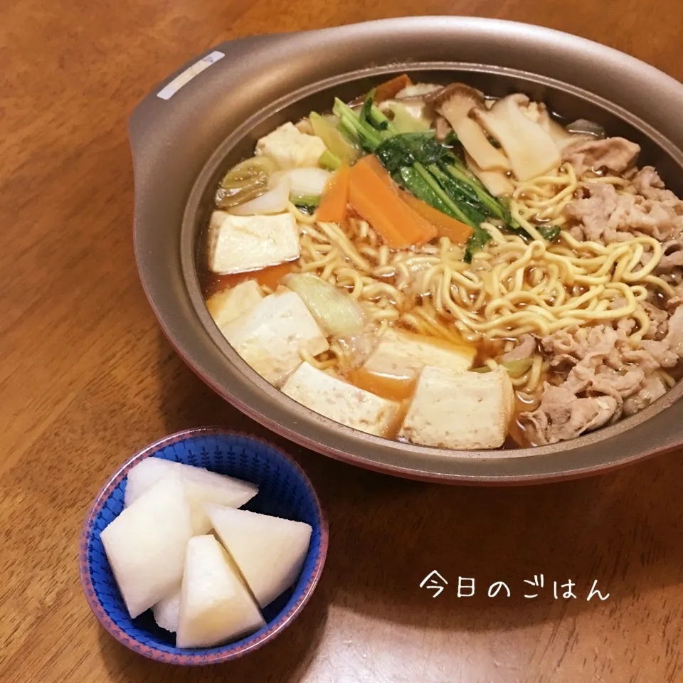 Snapdishの料理写真:ラーメン鍋|teritamagoさん