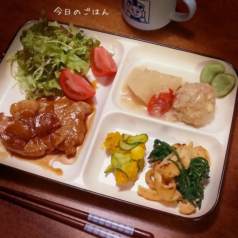 Snapdishの料理写真:豚ロースの黒酢ソテー|teritamagoさん