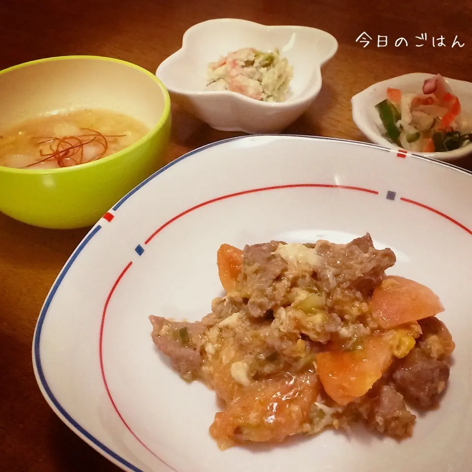 Snapdishの料理写真:牛肉とトマトの玉子炒め|teritamagoさん