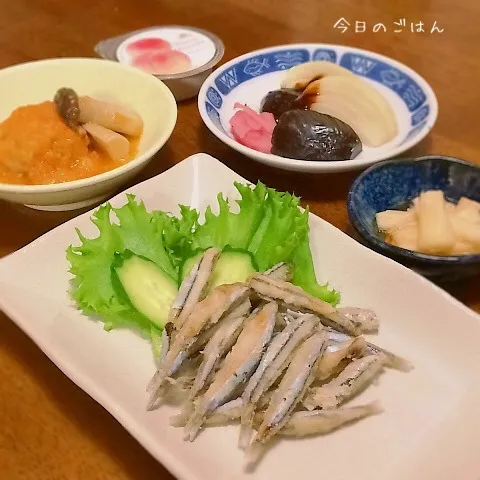 Snapdishの料理写真:きびなご唐揚げ|teritamagoさん