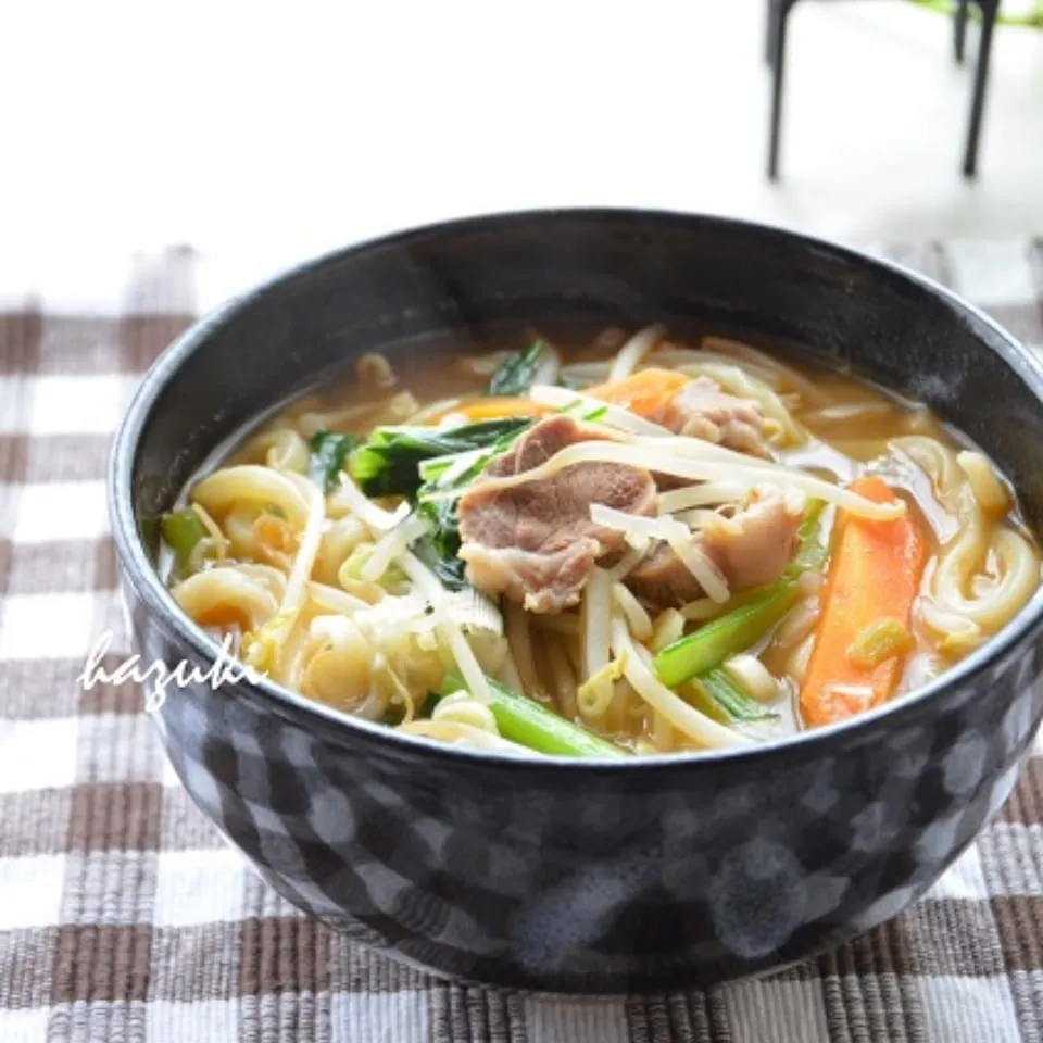 Snapdishの料理写真:あったか～♪味噌とんこつうどん|葉月さん