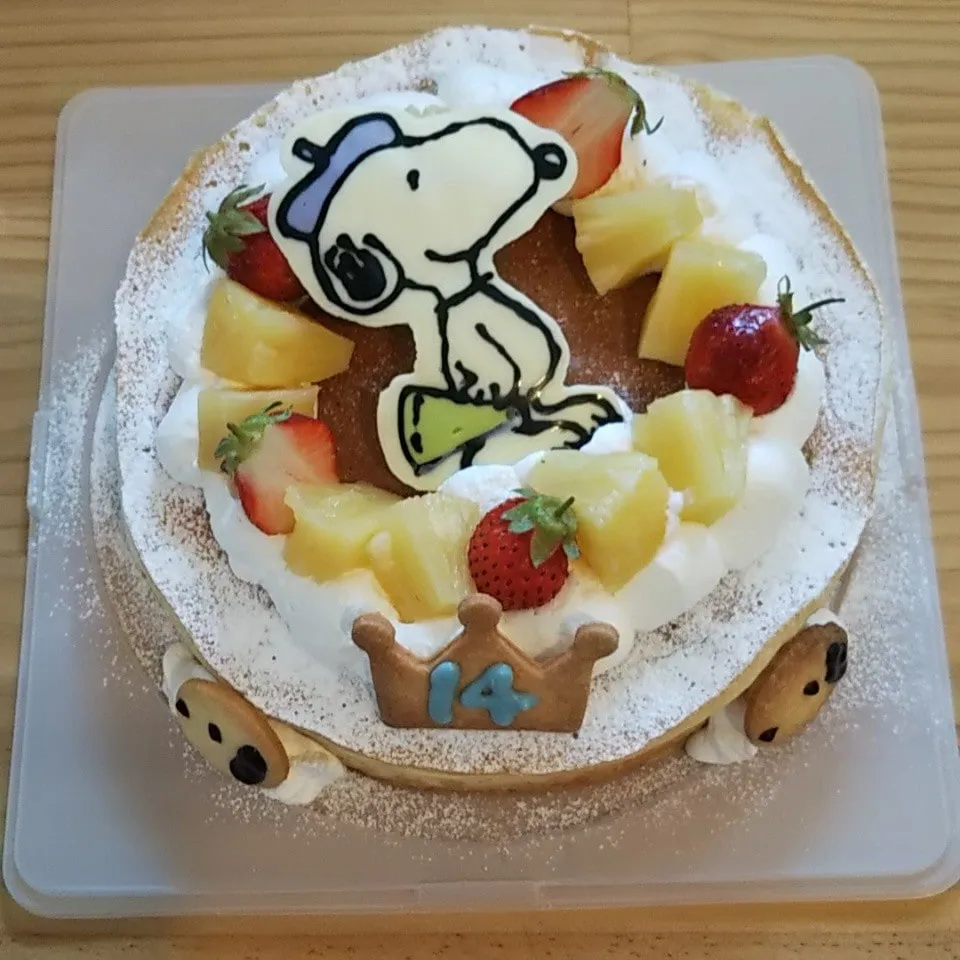 スヌーピーのケーキ|ぶどうさん