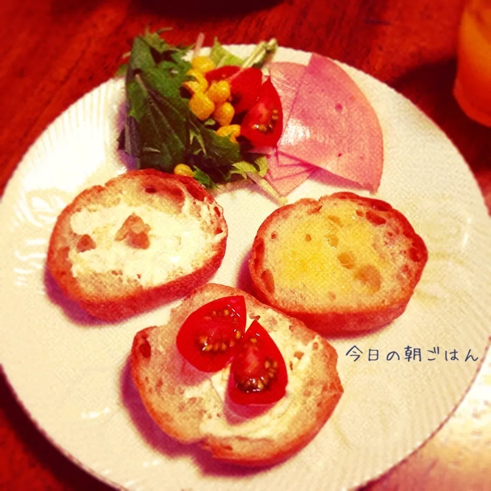 Snapdishの料理写真:今日の朝ごはん|mogyumogyuさん