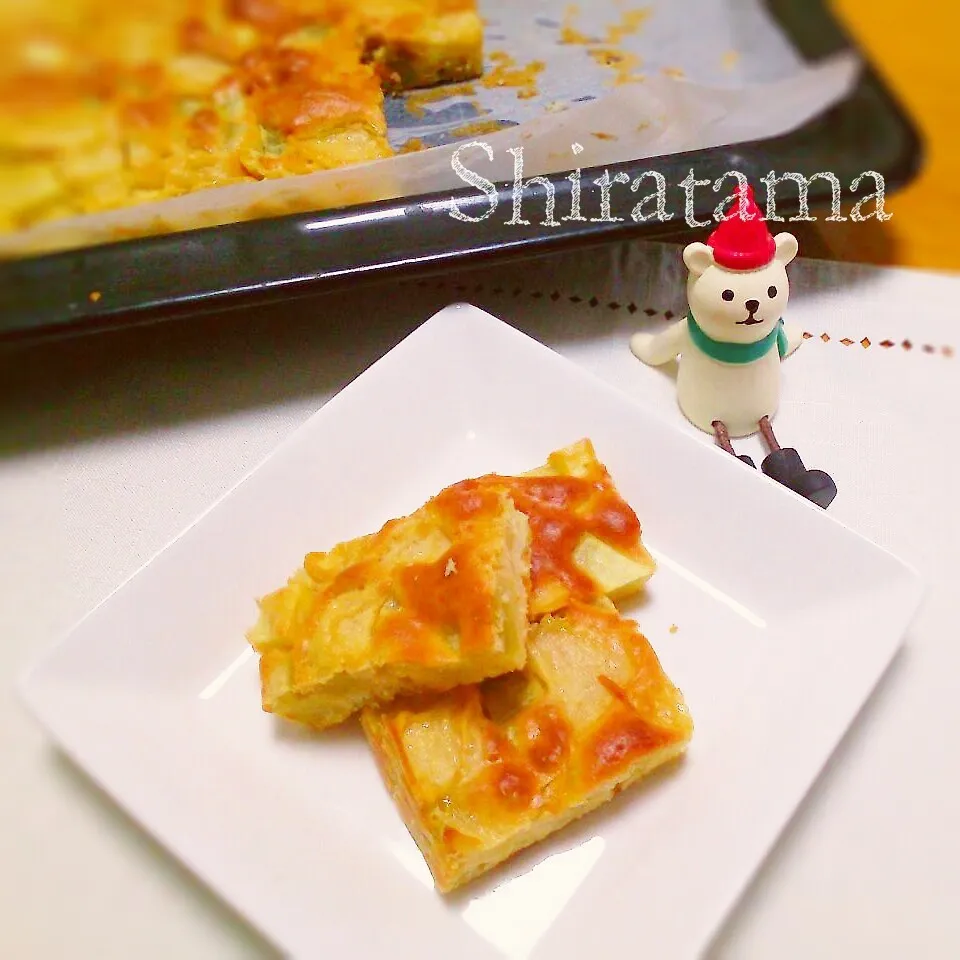 Snapdishの料理写真:天板でドーン!!薩摩芋と林檎たっぷりケーキ♪|白玉さん