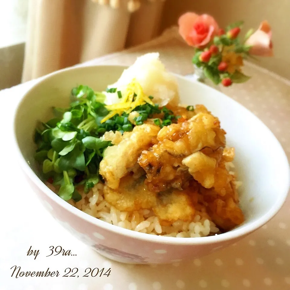 絶品！牡蠣好きにはたまらないW天つゆおろし天丼|さくらさん