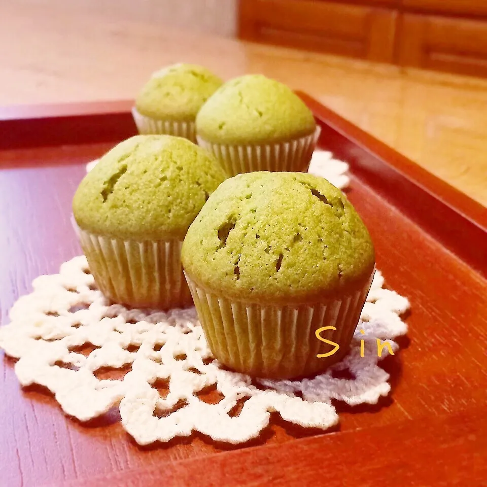 Snapdishの料理写真:チョコチップ入り抹茶マフィン|Etsukoさん