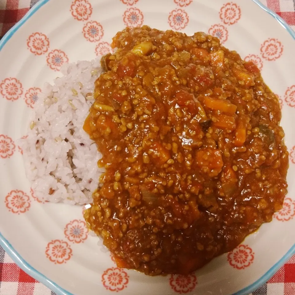 トマト缶で！ひき肉のトマトカレー(甘め)☆|Liyさん