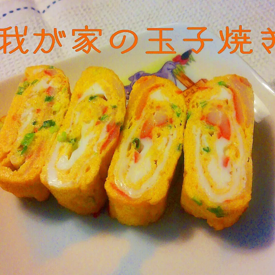 Snapdishの料理写真:ほぼ毎朝作り続けている玉子焼き💕|のんたんさん