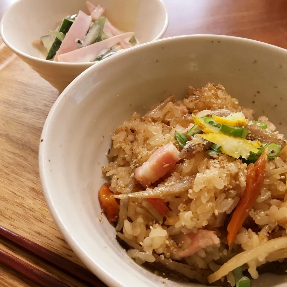 きんぴらごぼう&ベーコンで香る炊き込みご飯|トトさん