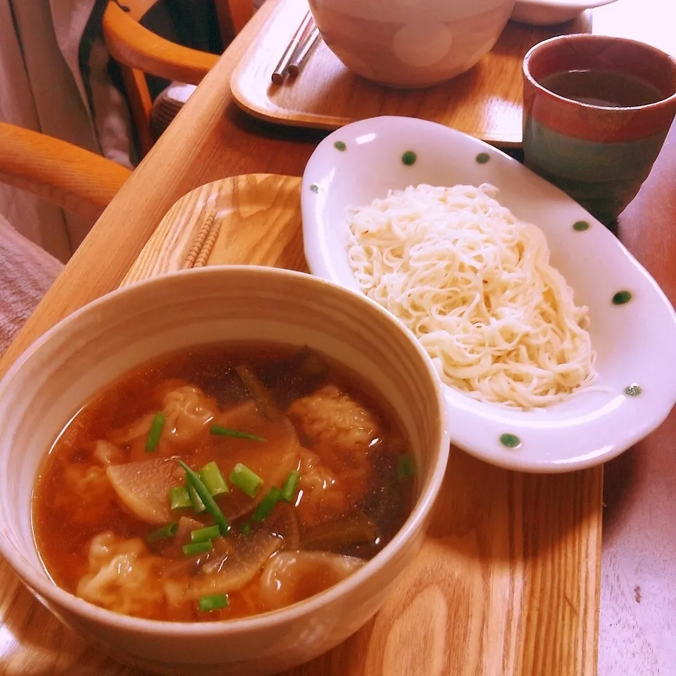 ボリュームランチ☆ワンタンスープで素麺つけ麺|トトさん