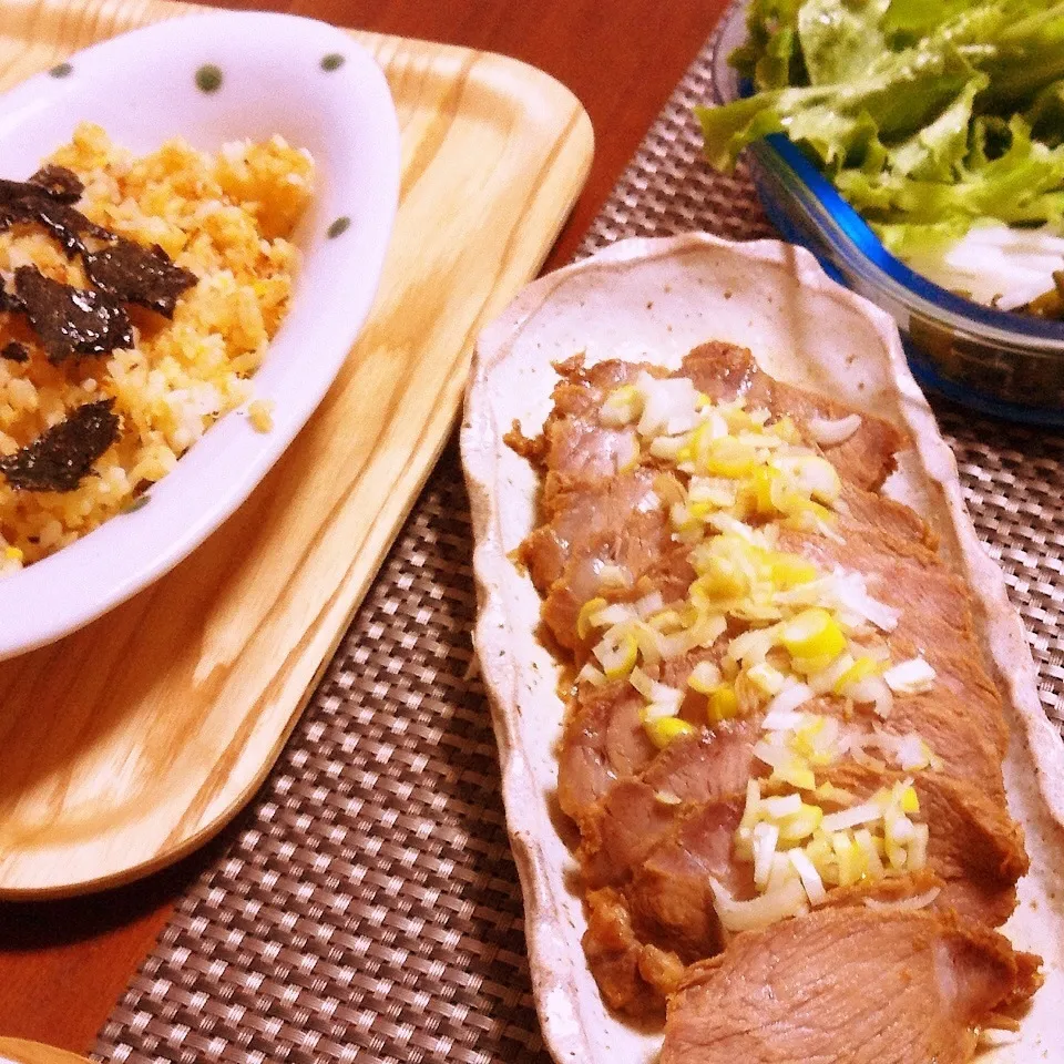 Snapdishの料理写真:しみしみ☆煮豚＆焼き飯|トトさん