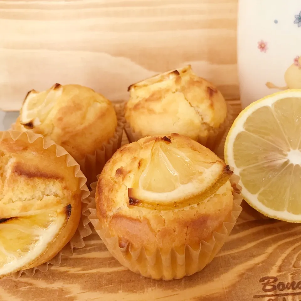 はちみつレモンのヨーグルトマフィン🍋|まぁ〜さん