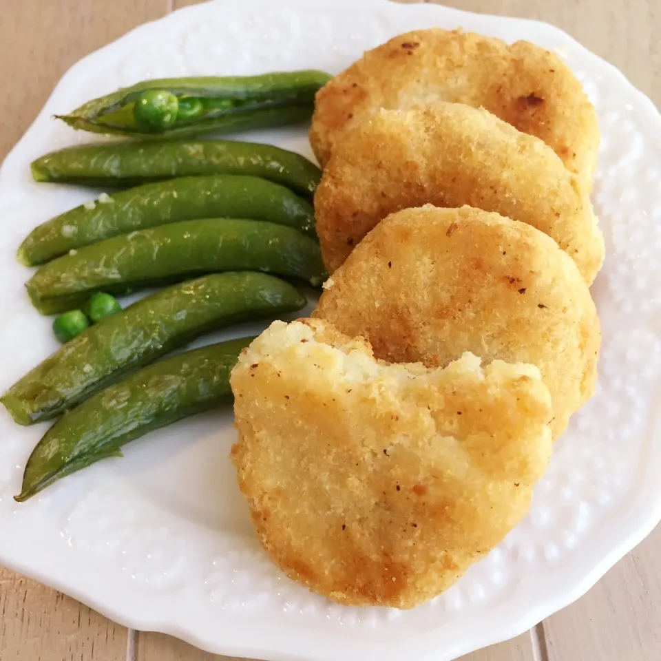 おからナゲットと焼きスナップえんどう♪|まぁ〜さん