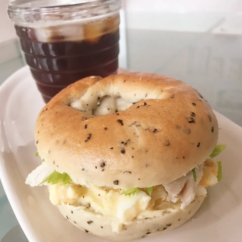 ベーグルで朝ごはん♪|まぁ〜さん