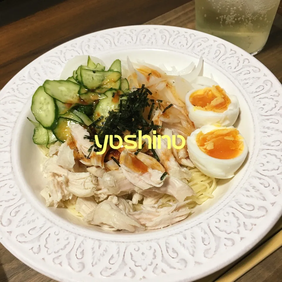 【糖質ゼロ麺】赤からのタレをかけたよ|ヨチパンさん