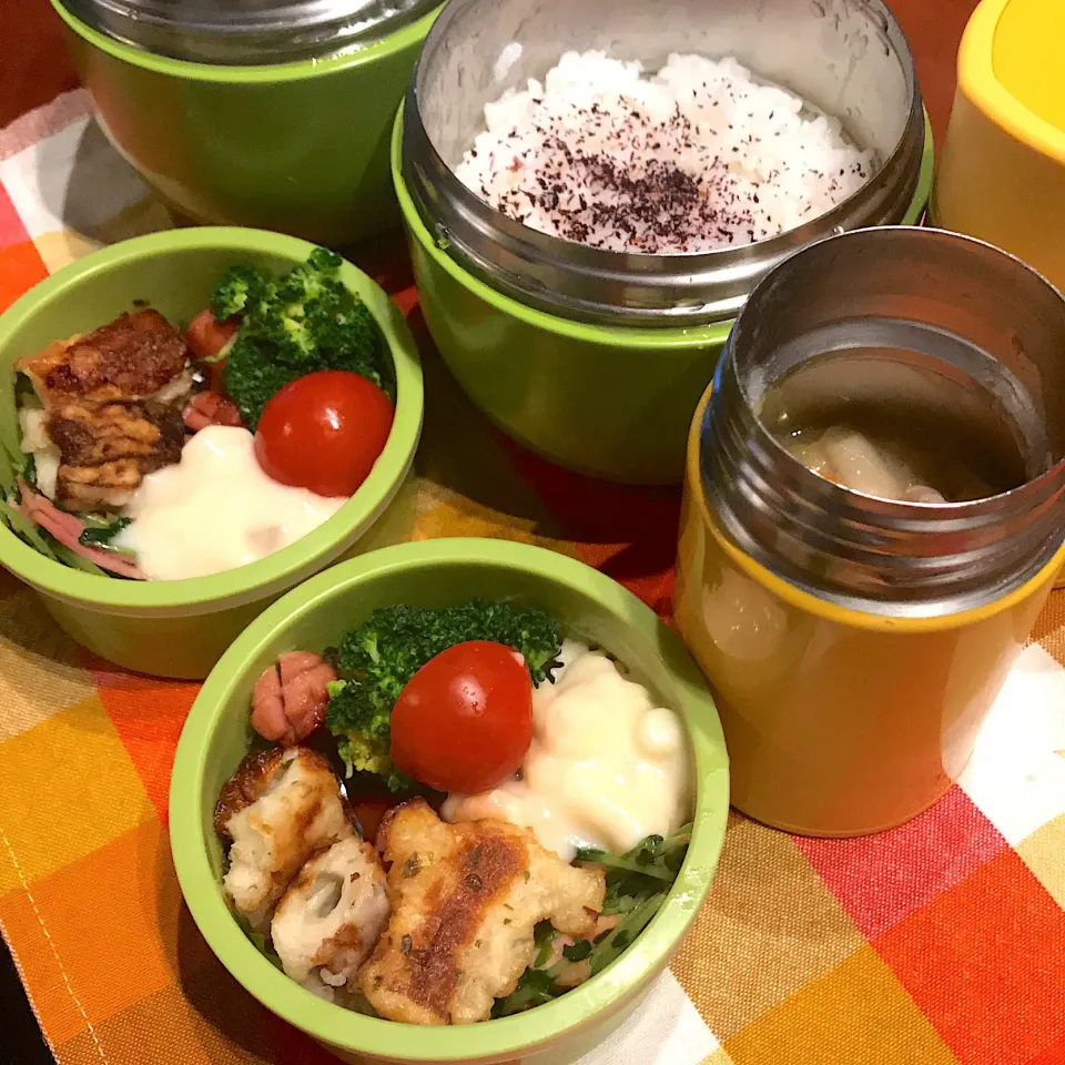 今日のお弁当🍱
シチューで
温まってね♪

雨降りの朝
帰りは雨も上がりそう
傘忘れてこないでね😌

今日も気をつけて
いってらっしゃい👋😊|mokoさん