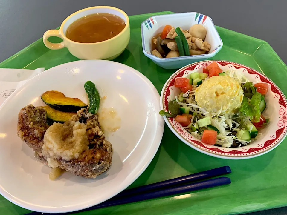 まぐろはらもの竜田揚ポン酢おろし添え、炒り鶏、カレーポテトサラダ、ベーコンと野菜スープ|Tadahiko Watanabeさん