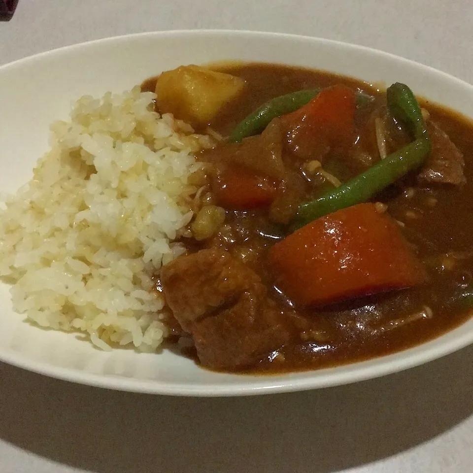 Snapdishの料理写真:今日の夕飯 ビーフシチュー|☆サトリン☆さん