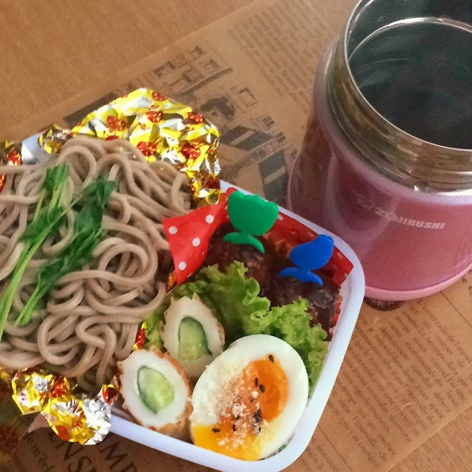 Snapdishの料理写真:柚子山菜そばの女子高生弁当|あこみさん