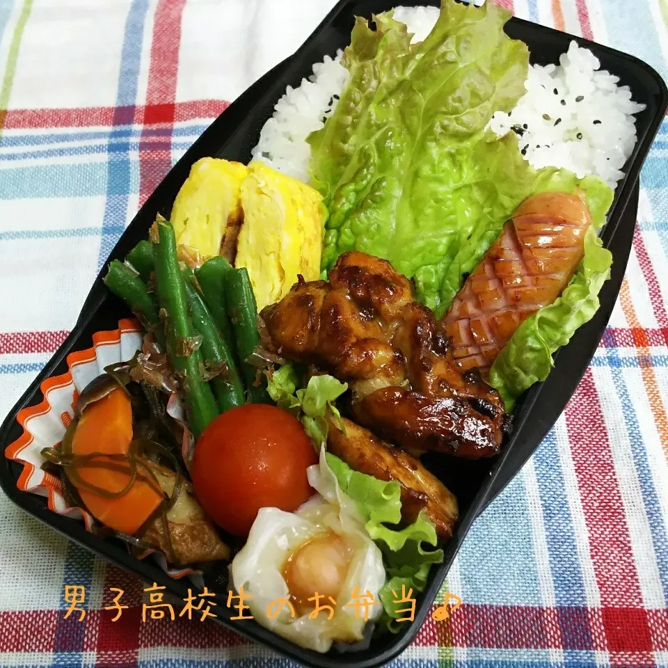 Snapdishの料理写真:鶏マーマレード焼き弁当♪|ちびたまさん