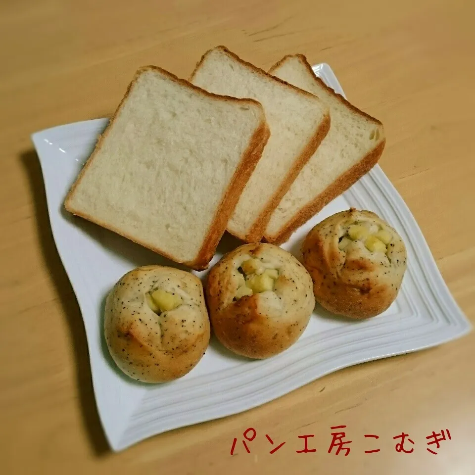 ふわふわ食パン&アップルティーパン|こむぎさん