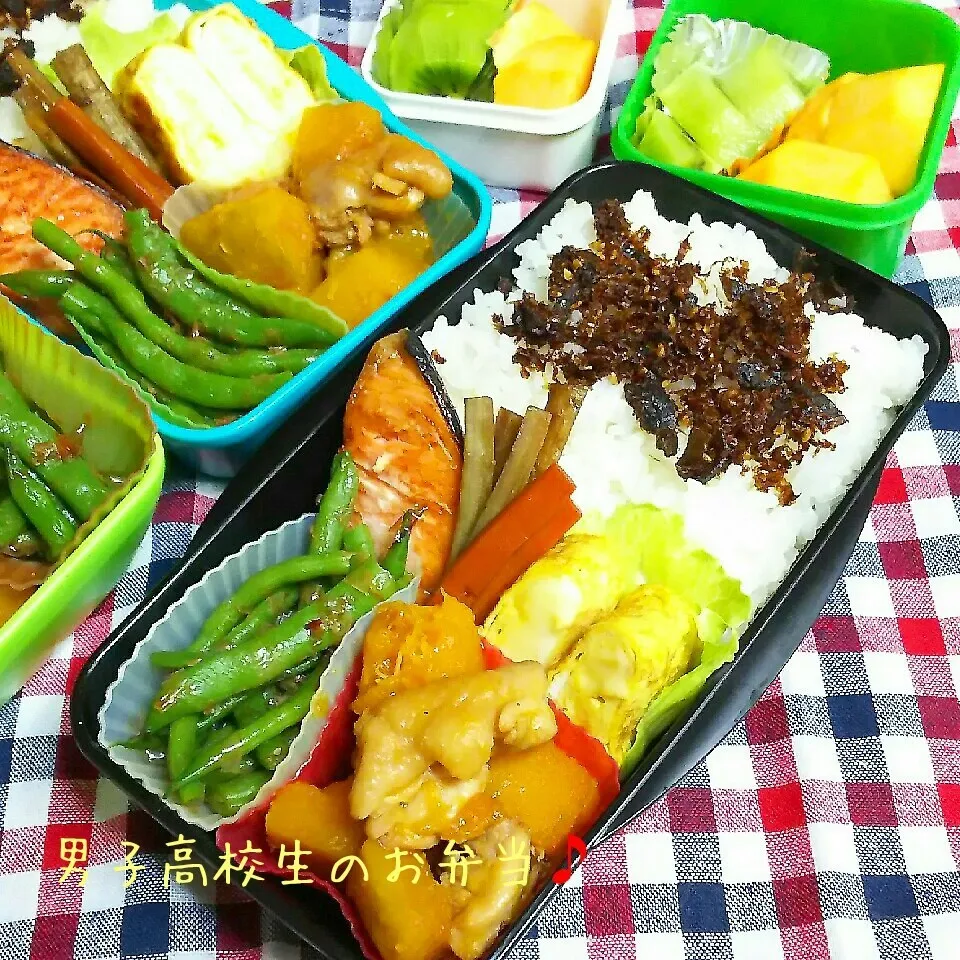 鳥とカボチャの甘辛煮弁当♪|ちびたまさん