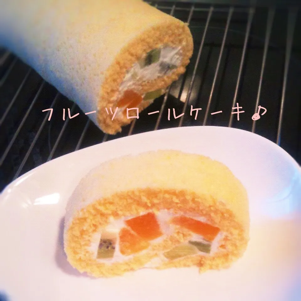 初☆ロールケーキ|こむぎさん