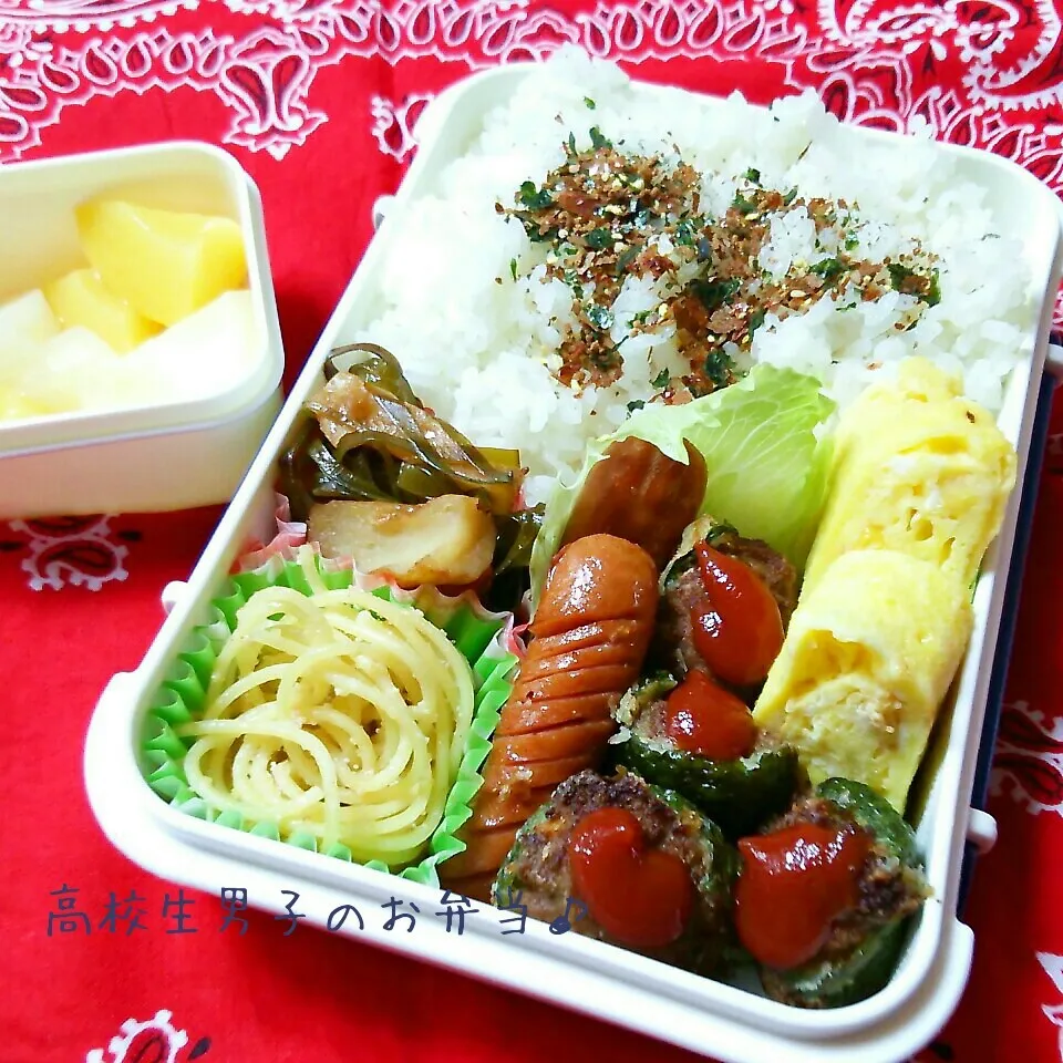 ピーマンの肉詰め弁当♪|ちびたまさん