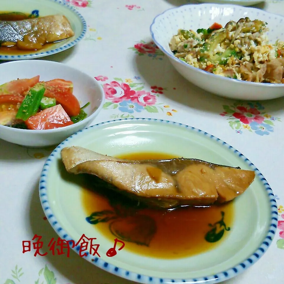 Snapdishの料理写真:いなだの煮魚♪|ちびたまさん