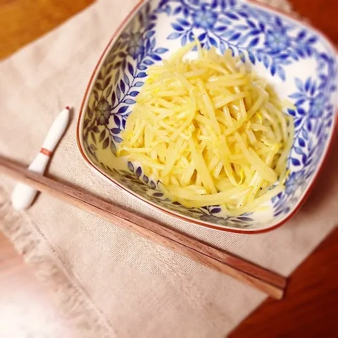 超激安おかず‼︎もやしのカレードレッシング和え|こはるんママさん