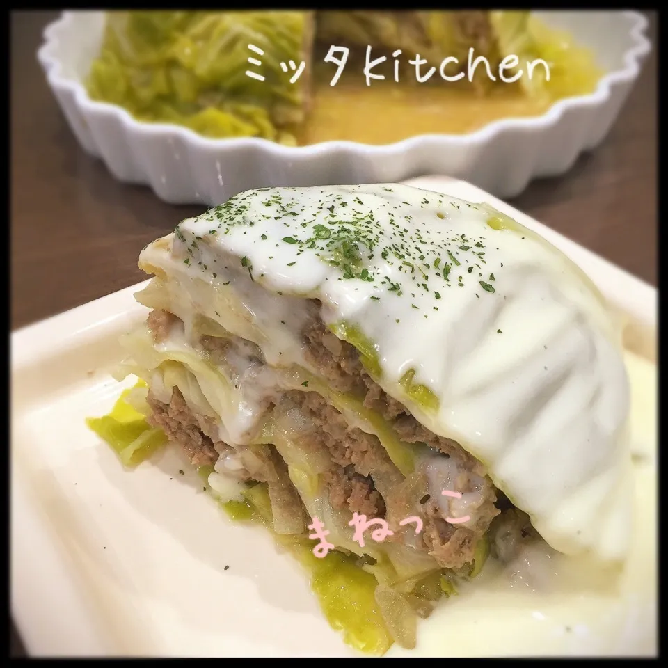 Snapdishの料理写真:レンジで！チーズソースのキャベツ重ね蒸し|ミッタさん