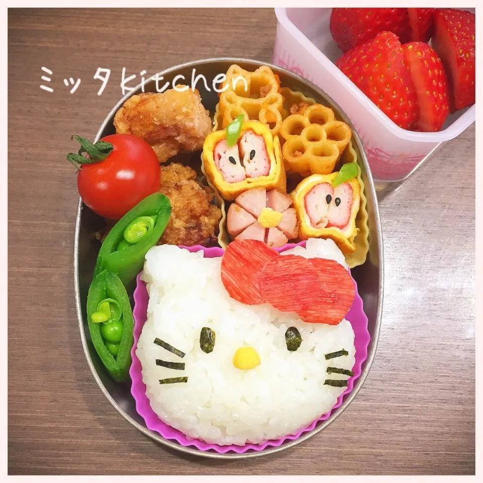 Snapdishの料理写真:2017園児弁当。担任の先生に捧ぐ♡|ミッタさん