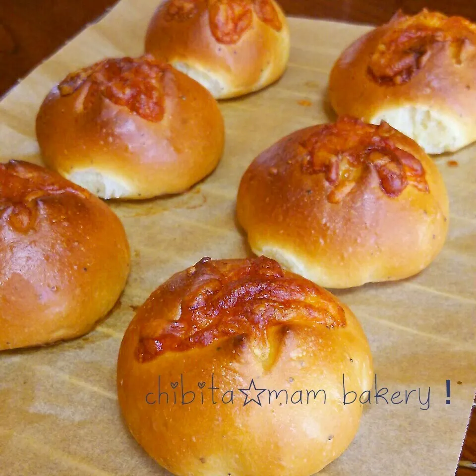 ベーコンポテトパン。|ちびたまさん