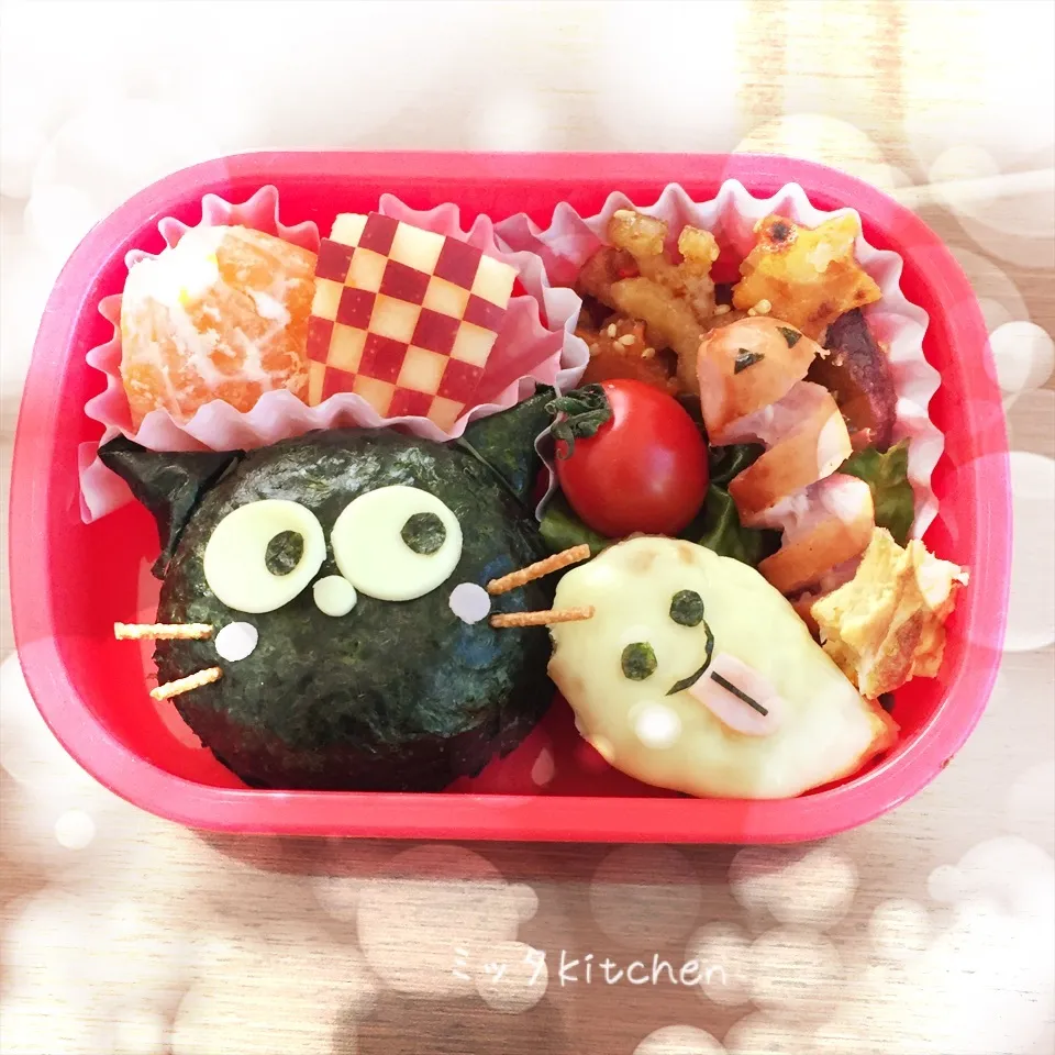 2016園児弁当。ハロウィンぽく黒猫〜♪|ミッタさん