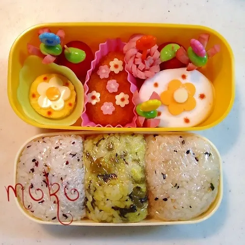 高1女子お弁当♥︎お花♥︎|mokomamaさん