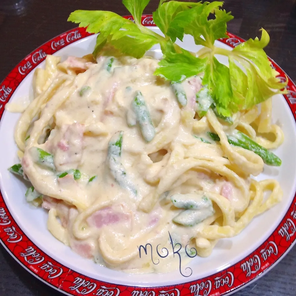 アスパラとベーコンのチーズソースパスタ♥︎|mokomamaさん