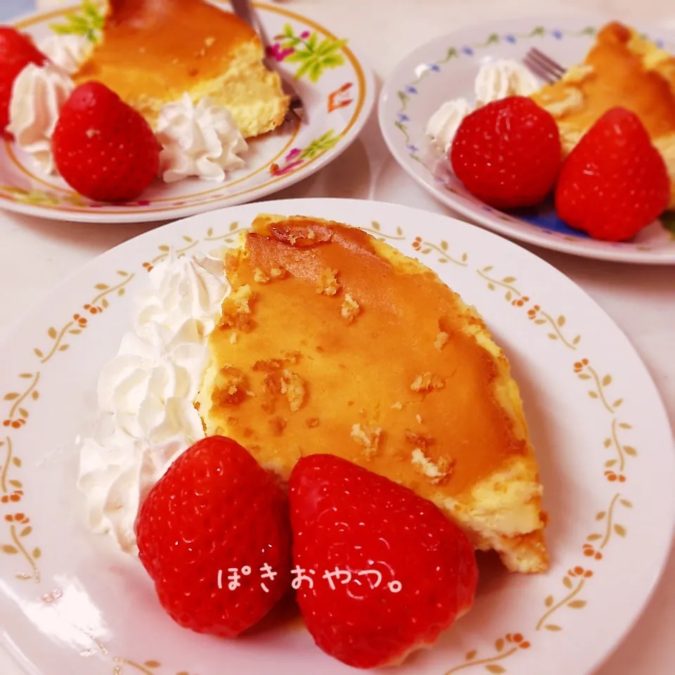 Snapdishの料理写真:ママのチーズケーキ。|ぽき。さん