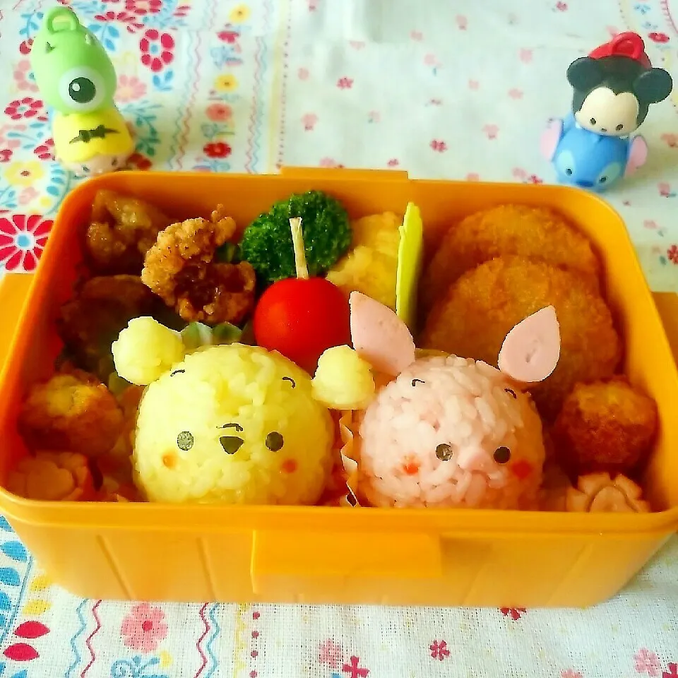 Snapdishの料理写真:プーさん＆ピグレットツムツムのお弁当|ゆかりんさん