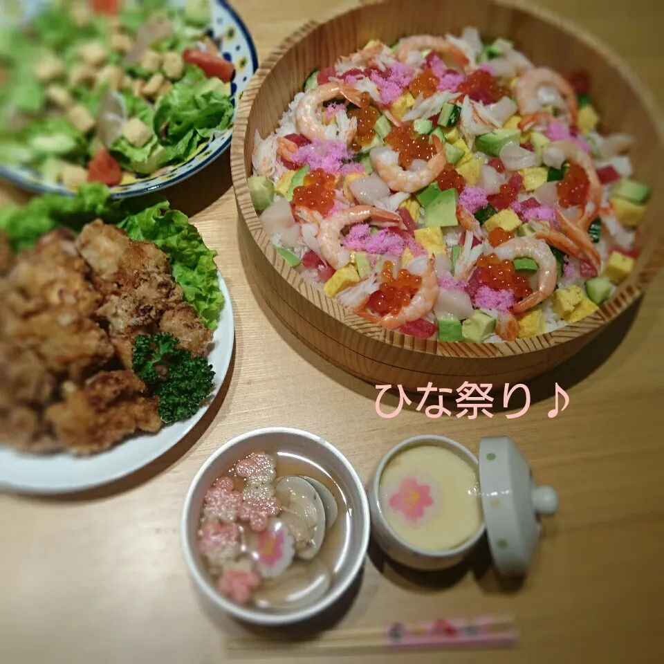 Snapdishの料理写真:ひな祭り♪彩りちらし寿司&唐揚げ&茶碗蒸し|れんこさん