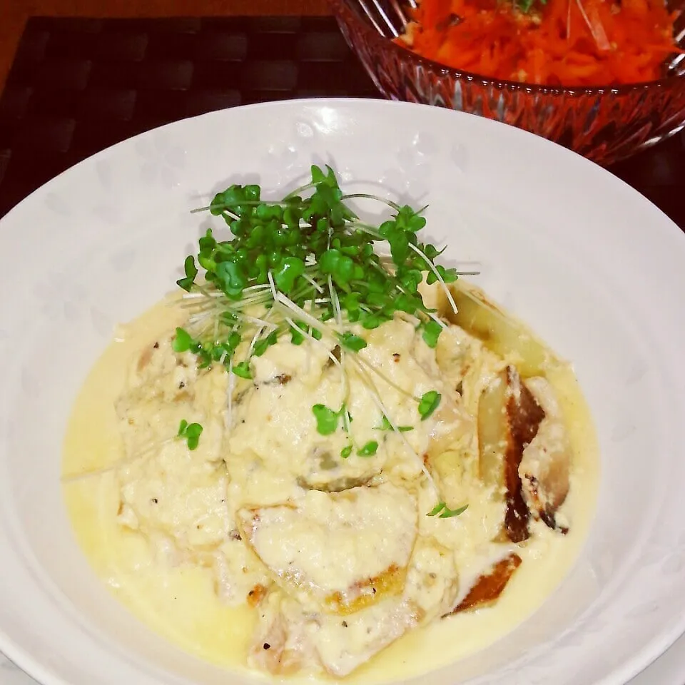 炭酸でふわふわ～っ🎶鶏肉とじゃが芋のカルボナーラ風🌟|♡純子♡さん