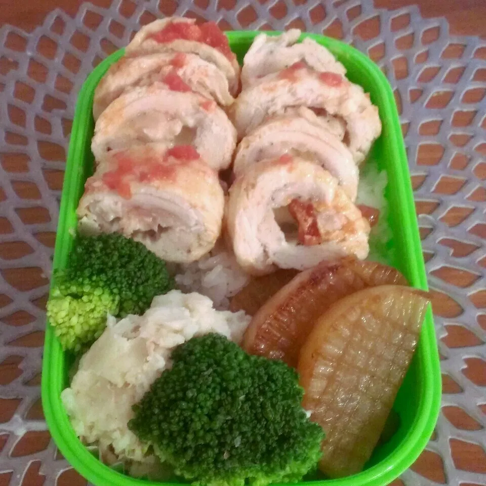 Snapdishの料理写真:☆お弁当:27Apr2016|momomotototokokokoさん