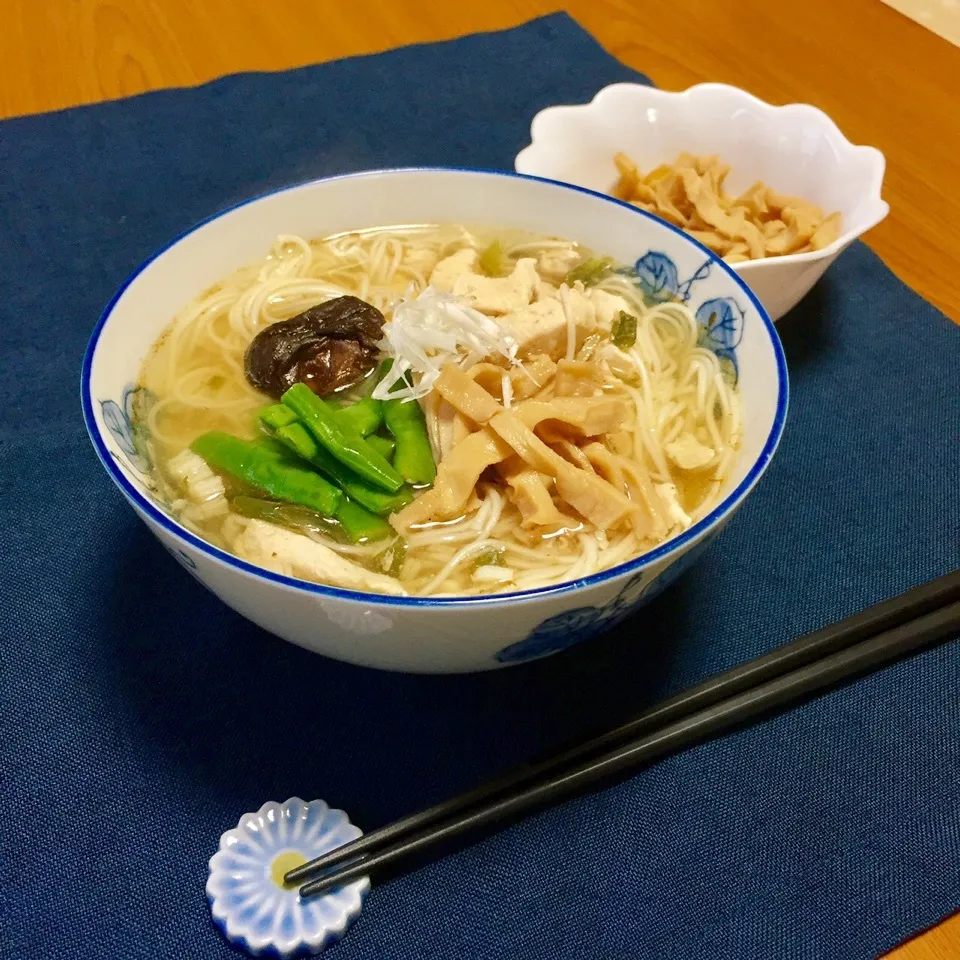 Snapdishの料理写真:✨自家製メンマでラーメン風にゅうめん💕|マミさんさん