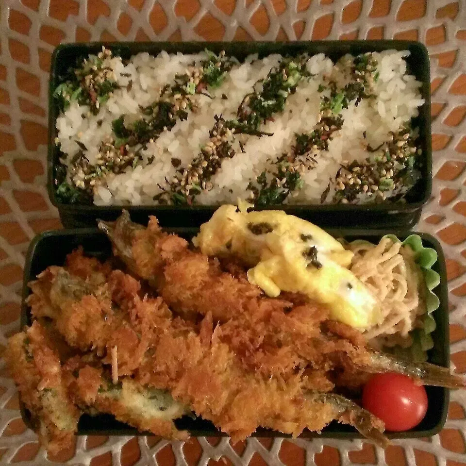 Snapdishの料理写真:☆お弁当:26Jan2016|momomotototokokokoさん