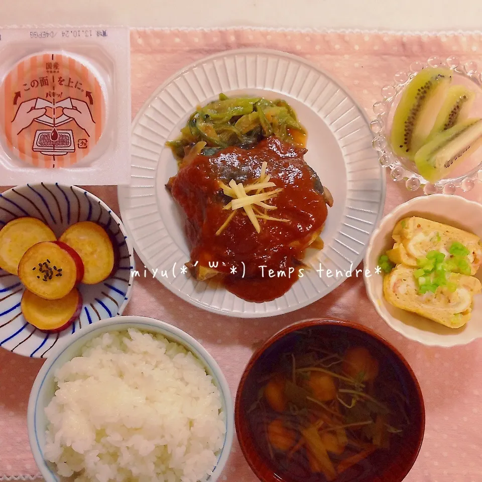 鯖の味噌煮と薩摩芋のバター檸檬煮♡|miyuさん