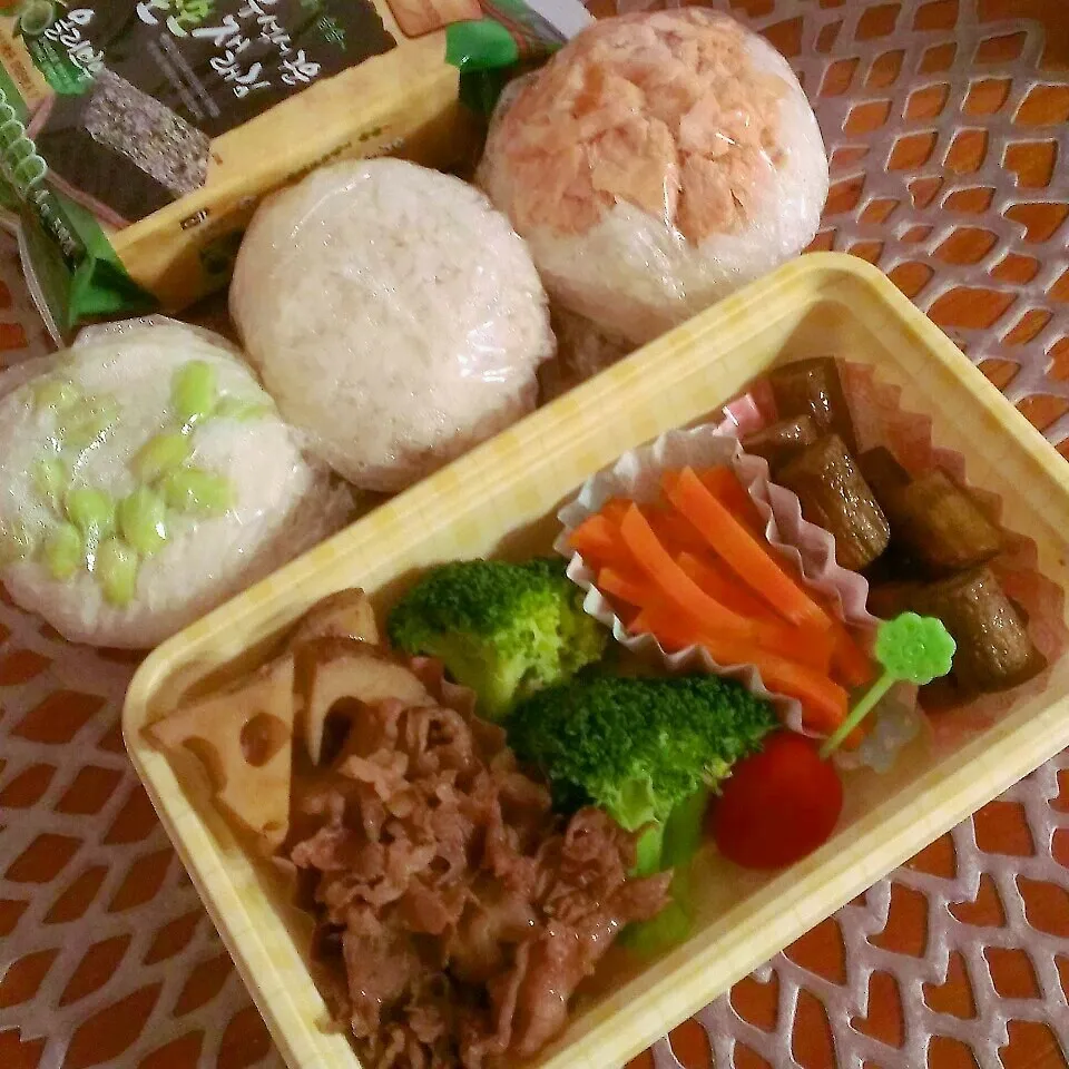 Snapdishの料理写真:☆お弁当:22Oct2015|momomotototokokokoさん