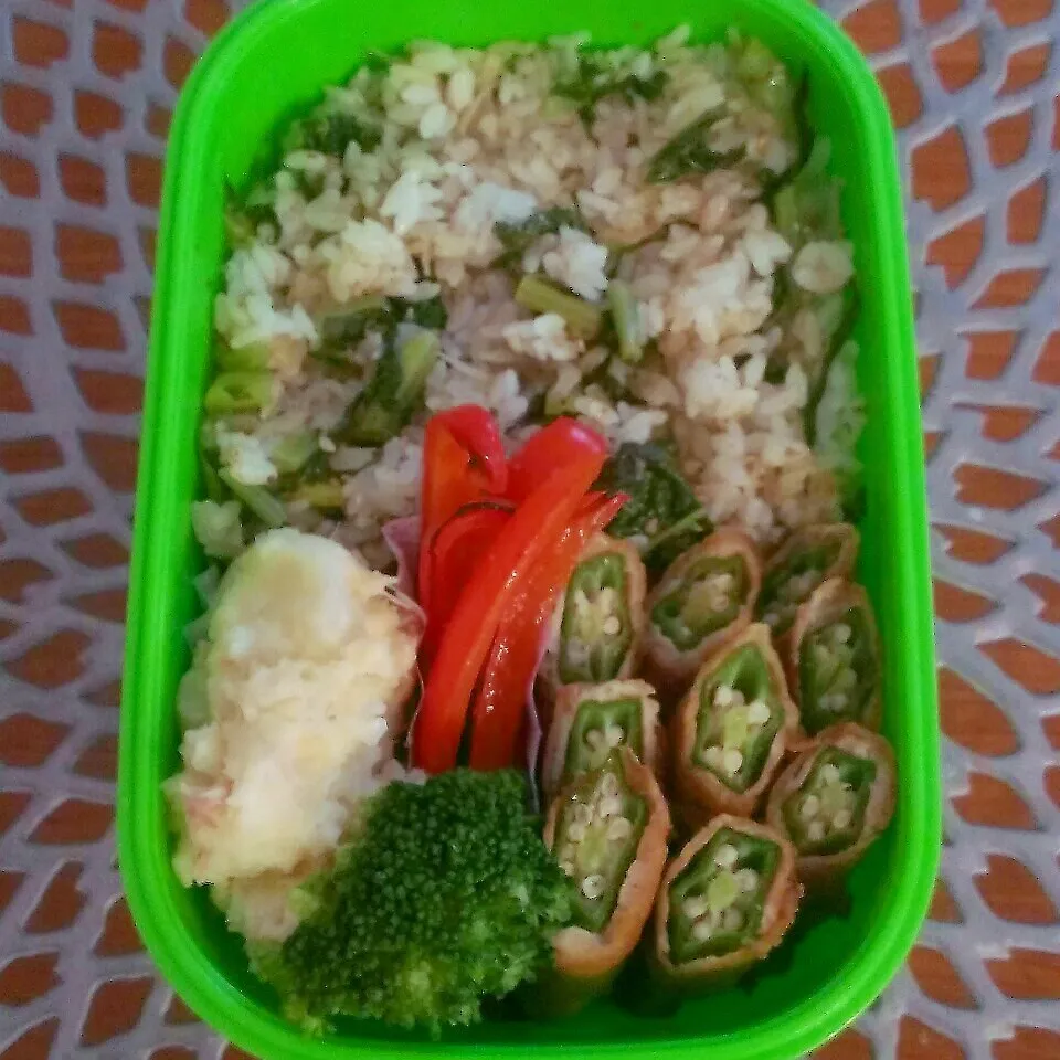 Snapdishの料理写真:☆お弁当:24Sep2015|momomotototokokokoさん