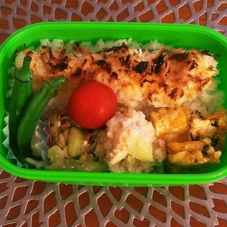 Snapdishの料理写真:☆お弁当:17Jul2015|momomotototokokokoさん