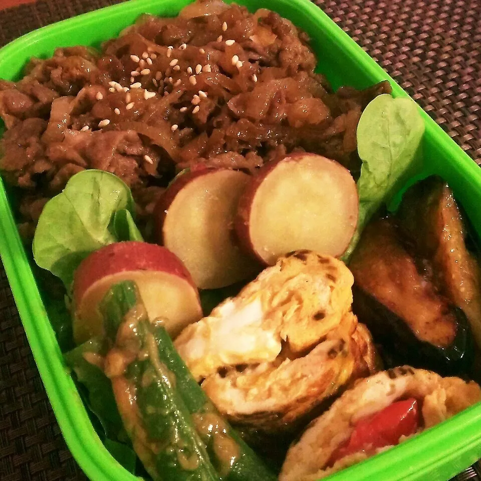 Snapdishの料理写真:☆お弁当:07May2015|momomotototokokokoさん