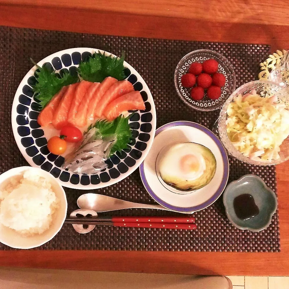 Snapdishの料理写真:お夕食|momomotototokokokoさん